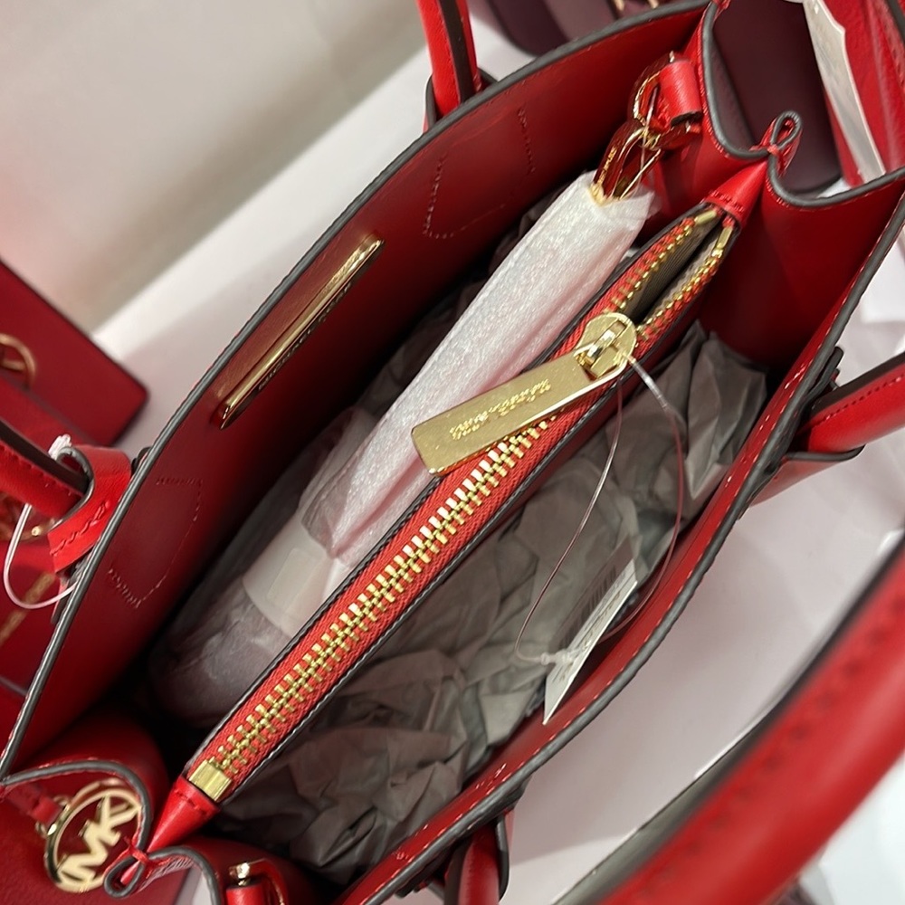 Michael Kors Mercer Medium Leather Messenger 
Flame - Picture 5 of 16